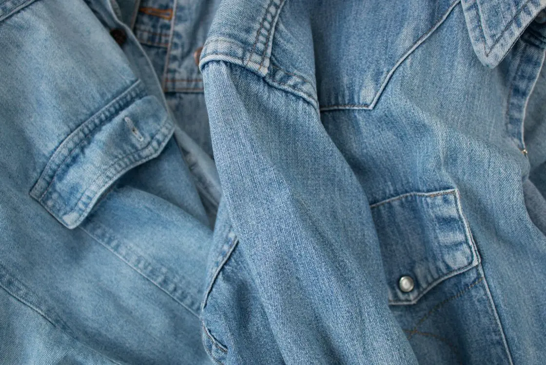 kain denim untuk jaket dengan gramasi menengah hingga berat